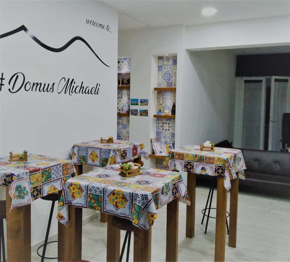 Domus Michaeli B&B Pompei Exterior photo